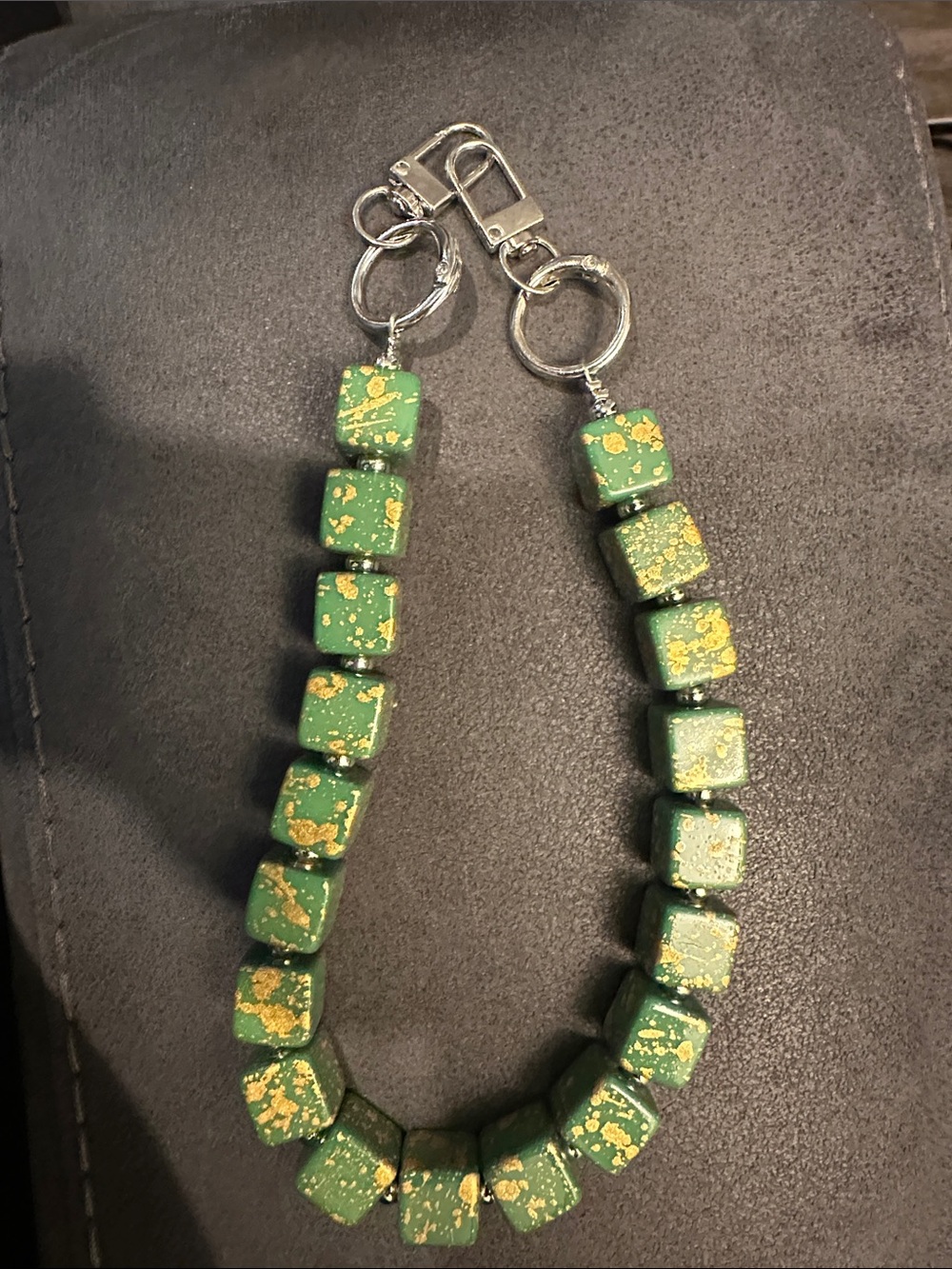 Handmade Green & Gold Cube Bead Bag chain - new